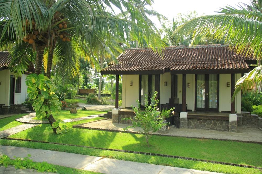 Hotel Grand Elty Krakatoa Kalianda Exterior foto