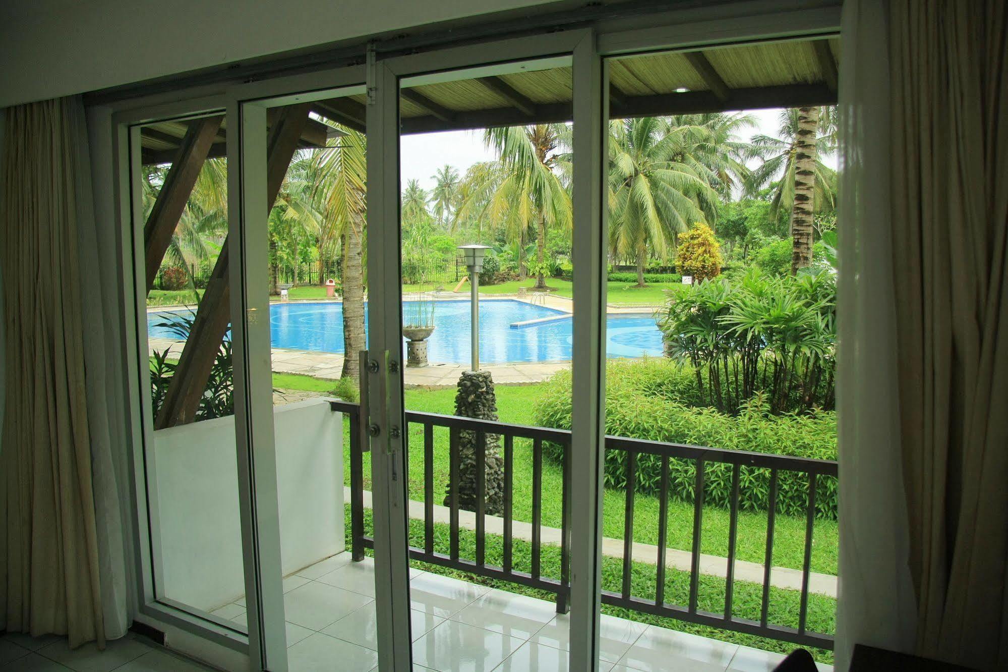 Hotel Grand Elty Krakatoa Kalianda Exterior foto
